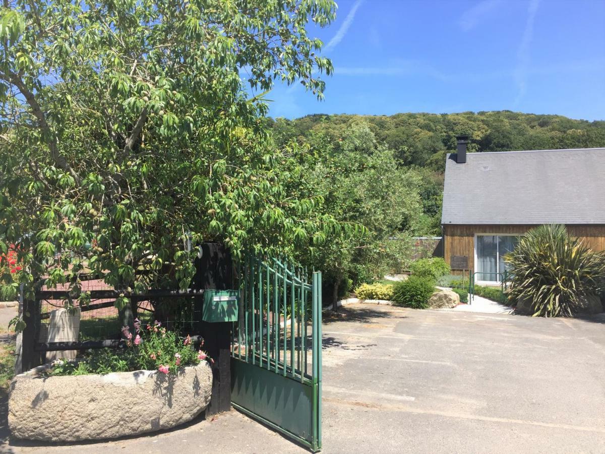 La Cavalerie Hotell Saint-Jean-le-Thomas Eksteriør bilde